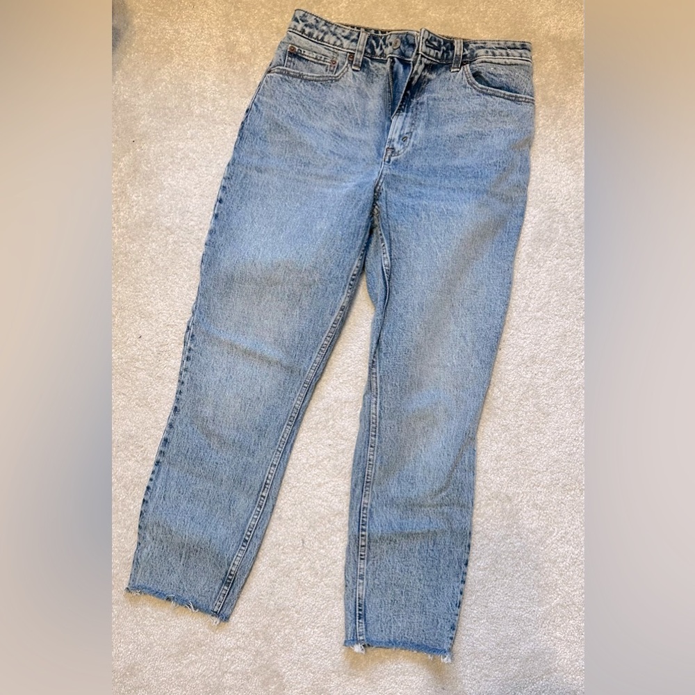 ABERCROMBIE THE MOM HIGH RISE CURVE LOVE